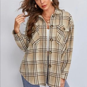 Shoulder button coat ONLY WORE ONCE / SHEIN SIZE XS (oversized)
